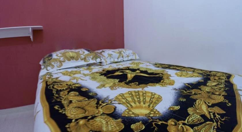 Estacao Hostel - Em Frente Ao Metro Сао Паоло Екстериор снимка