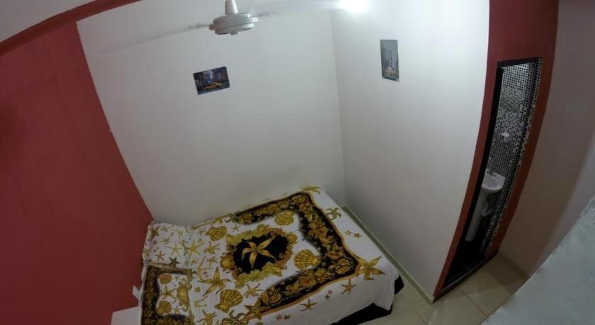 Estacao Hostel - Em Frente Ao Metro Сао Паоло Екстериор снимка